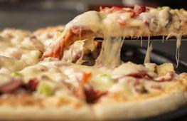 Пицца из бездрожжевого теста: быстрые варианты выпечки Рецепт бездрожжевой пиццы в домашних условиях